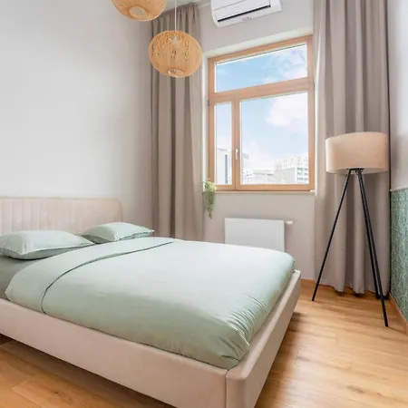 Apartament Kolejowa High